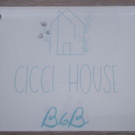 Cicci House Appartement Alba  Buitenkant foto