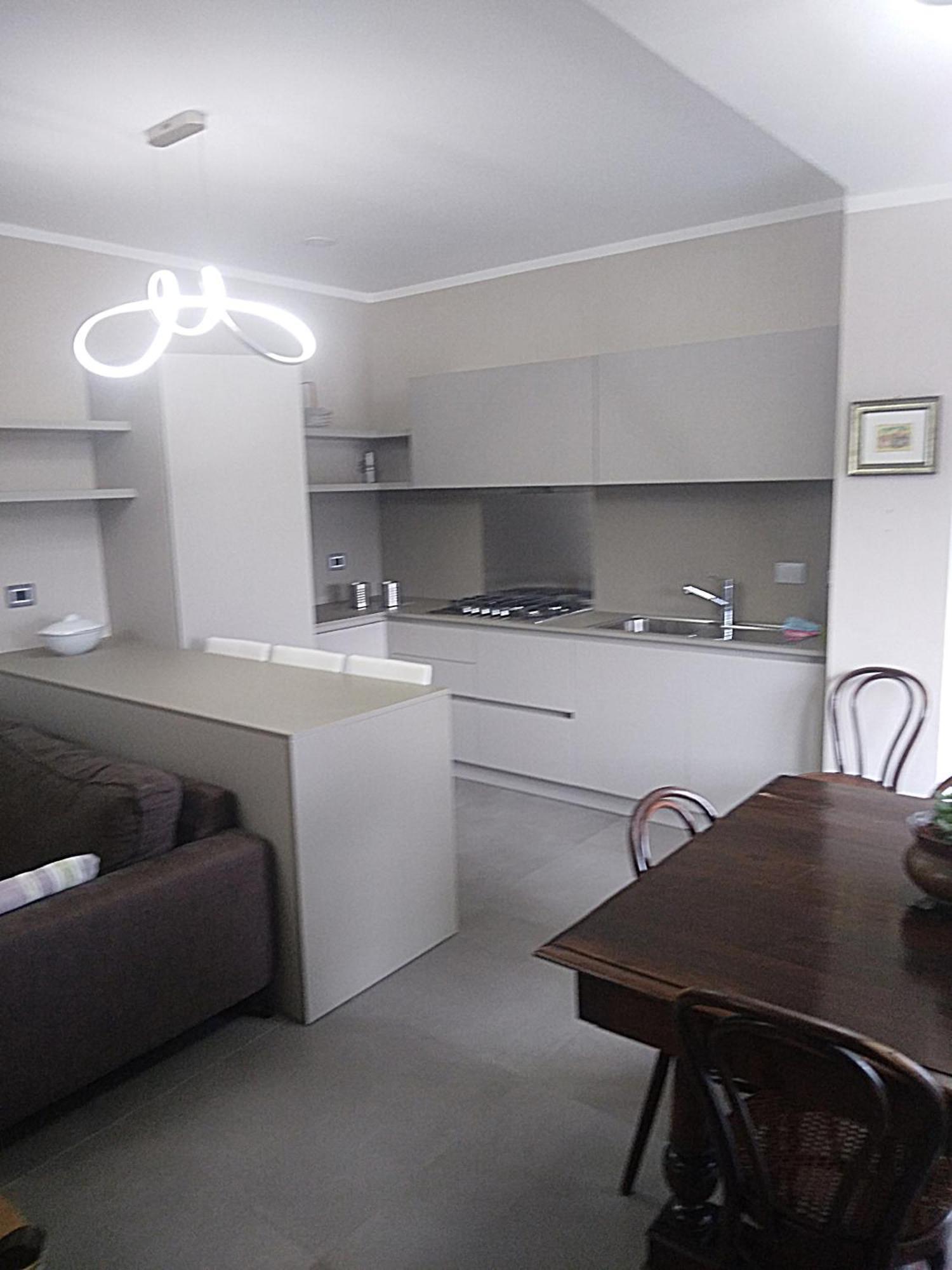 Cicci House Appartement Alba  Buitenkant foto